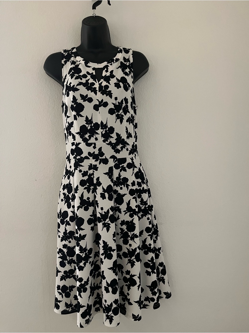 Women’s Black & White Floral Fit-and-Flare Dress